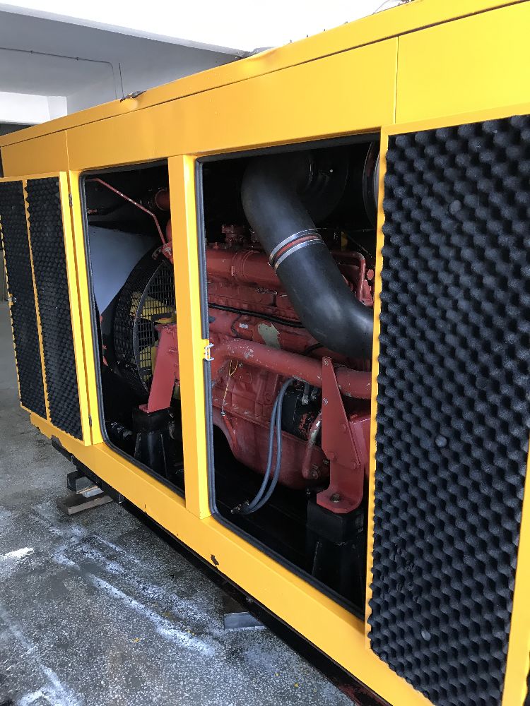 Jeneratr Dizel Jeneratr Satlk 425 Kva bir Iveco aifo Jeneratr