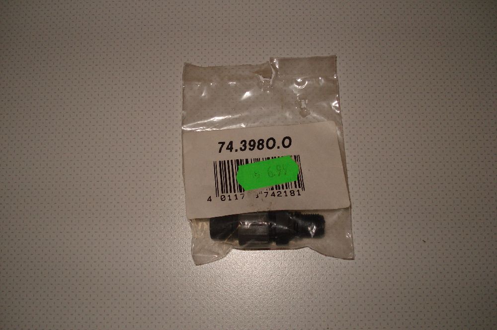 Akvaryum Malzemeleri Yedek Para Satlk Eheim Universal 1046 k Aparat 9-12 mm.