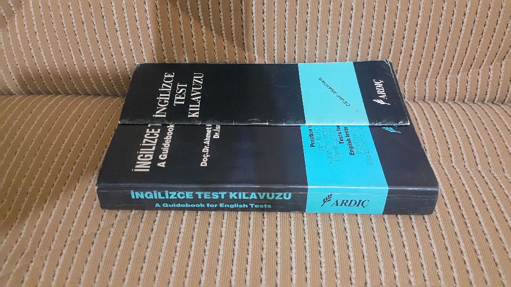 Yabanc Dil Kitaplar Satlk ngilizce test klavuzu ( Ahmet Kocaman)