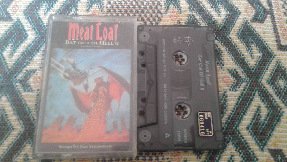 Rock Kaset Satlk Meat Loaf-Bat Out Of Hell 2