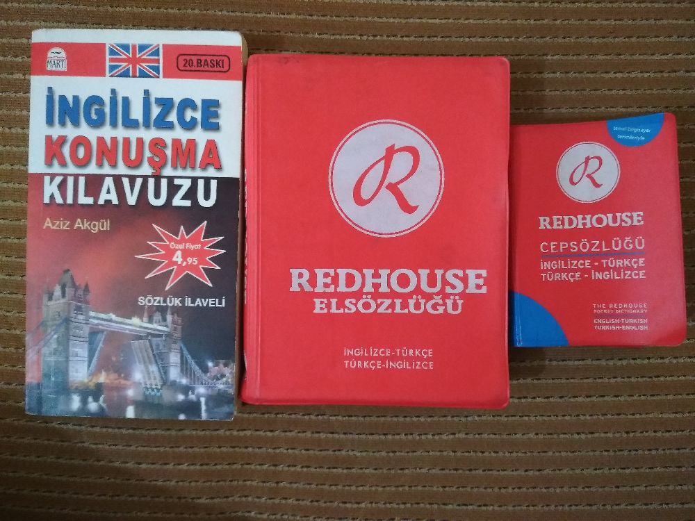 Yabanc Dil Kitaplar Satlk 2 adet red house szlk ingilizce konusma klavuzu