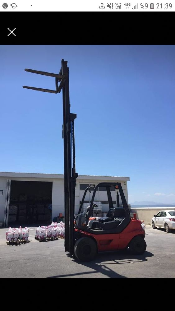 Forklift Linde 3 ton triplex Satlk 3 tonluk 6 metre asansrl linde