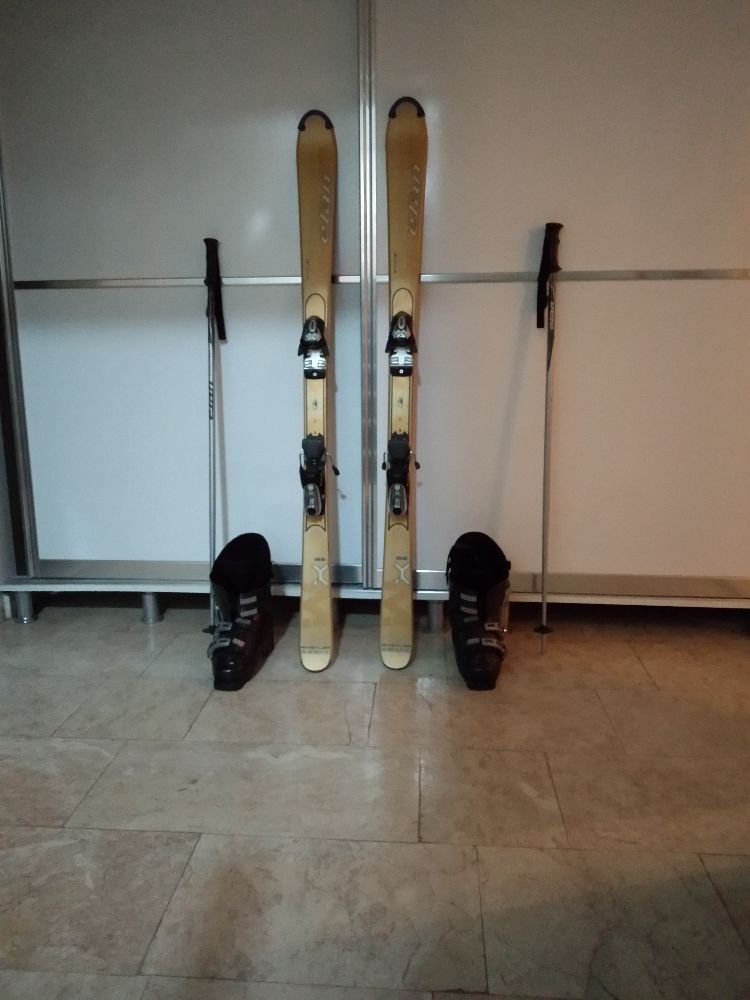 Kayak Malzemeleri Kayak ve baton ELAN, bot: EPS210.0 Bir ift kayak, ayakkab, bato Satlk Kayak takm