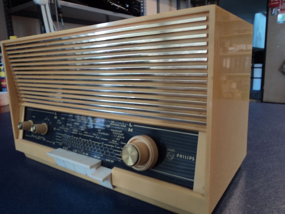 Radyo Satlk Philips Orjinal fm'li antika radyo