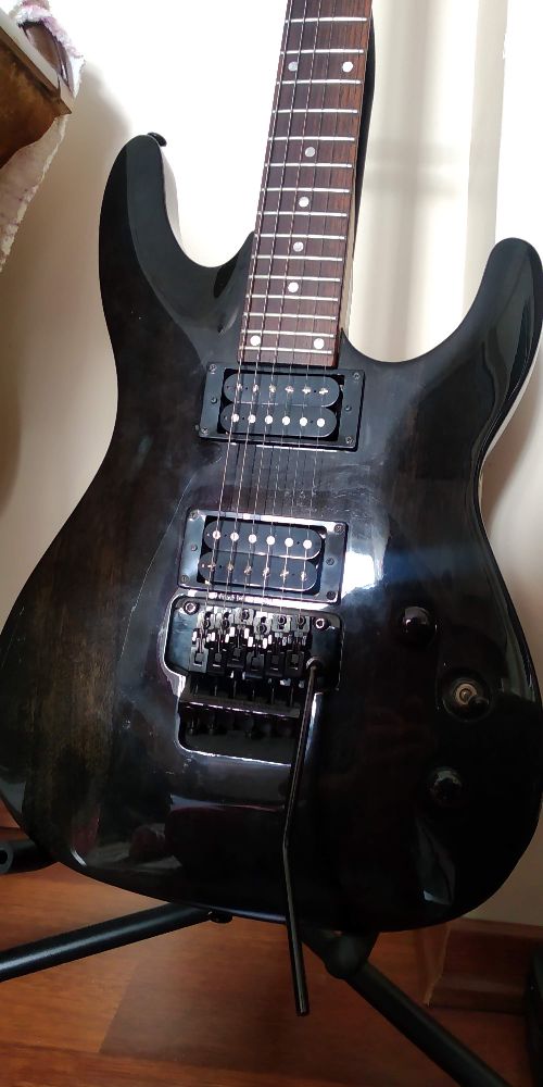 Gitar Satlk Dean Vendetta Elektro Gitar+Marshall Amfi+Stand+..