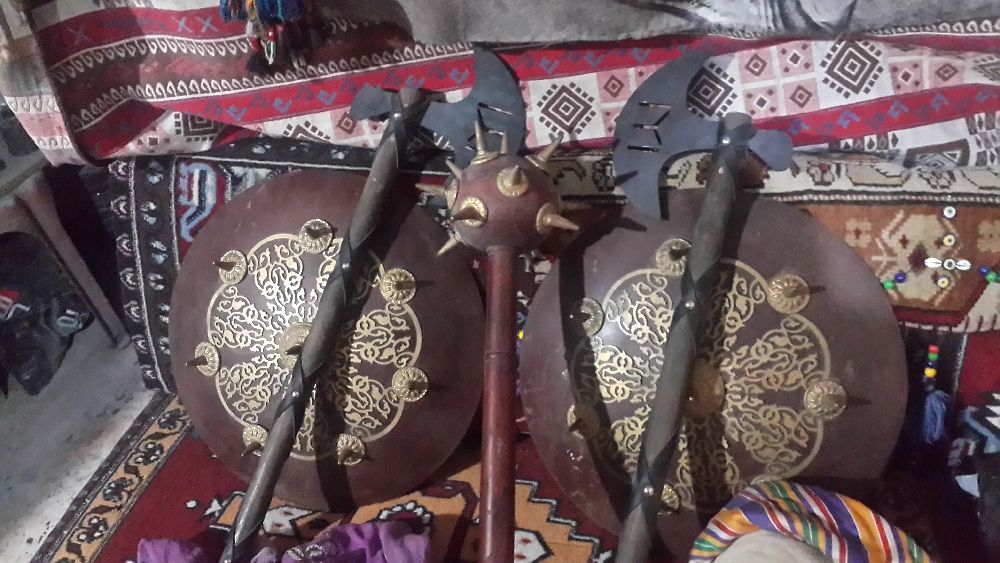 Antika Silahlar Osmanl raplkas Kalkan grs balta Satlk Osmanl raplka  kalkan balta grs