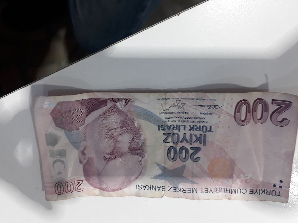 Paralar Trkiye Satlk hatal basm 200 tl banknot