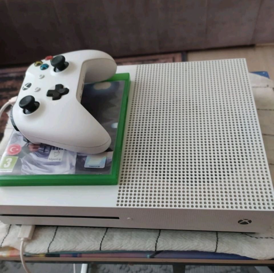 Oyun Konsollar Satlk Xbox One S Acil
