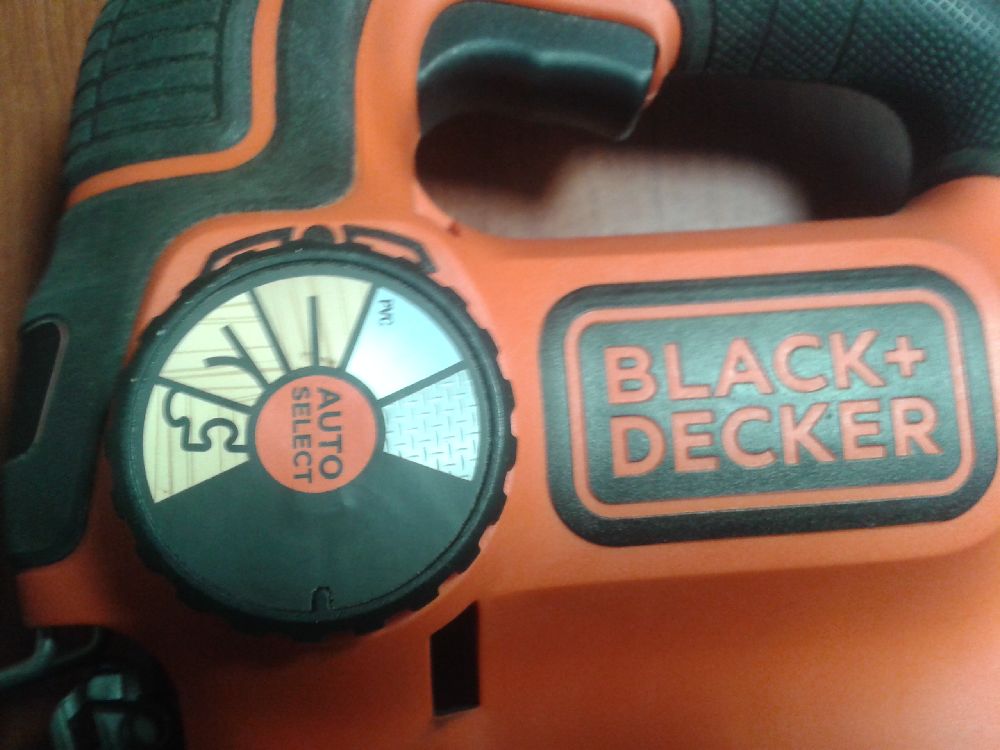 Dekopaj Black decker 550 watt auto Satlk Dekupaj black decker auto selekt 550 watt