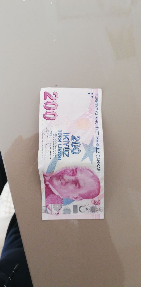 Paralar Trkiye Satlk 200 tlde 0 lar yok