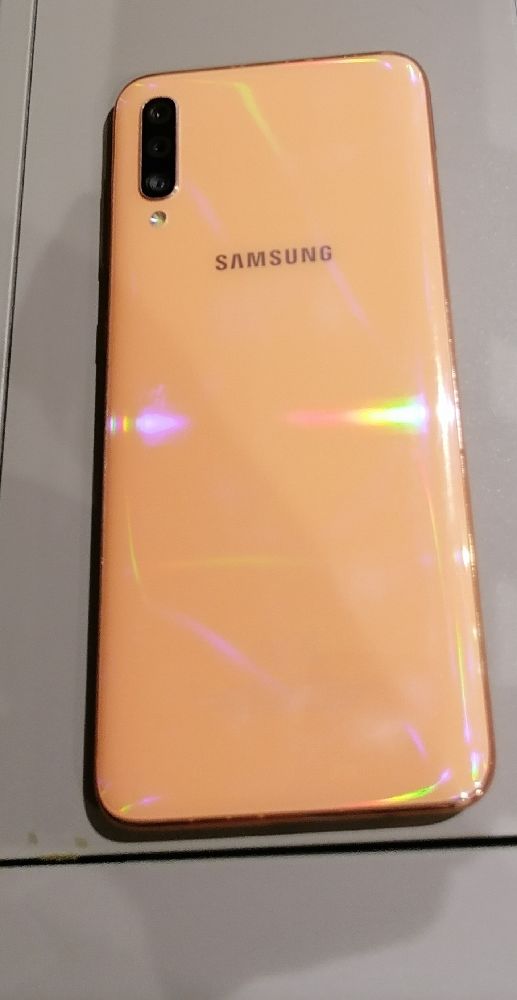 Cep Telefonu Satlk Samsung galaxy a70 128 gb..Mercan renk..Garantilii
