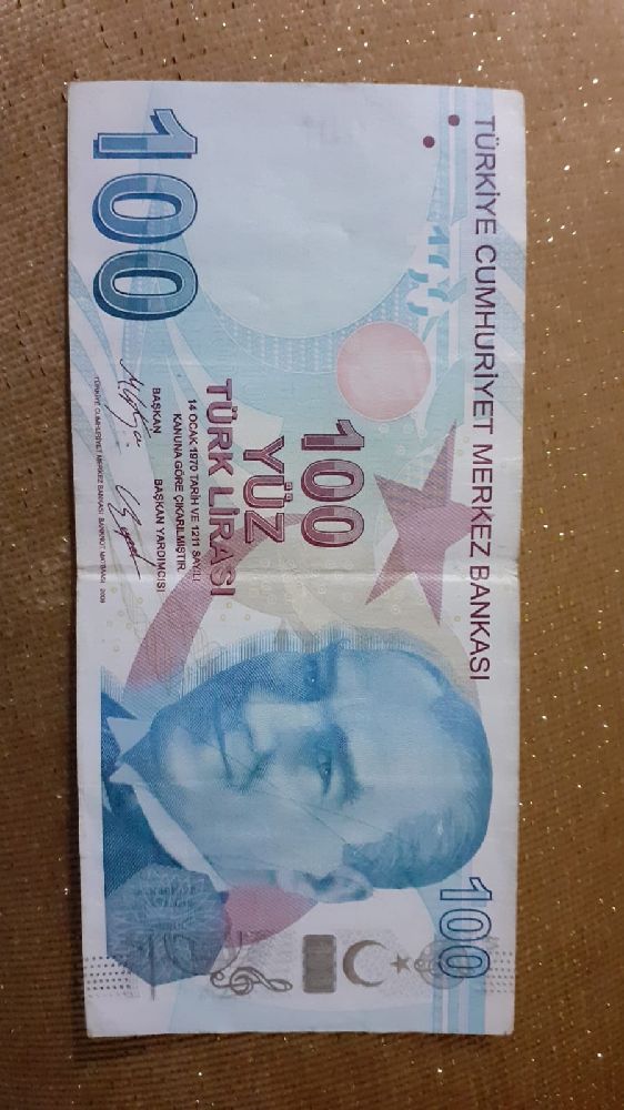 Paralar Trkiye Satlk 100 tl hatal basm