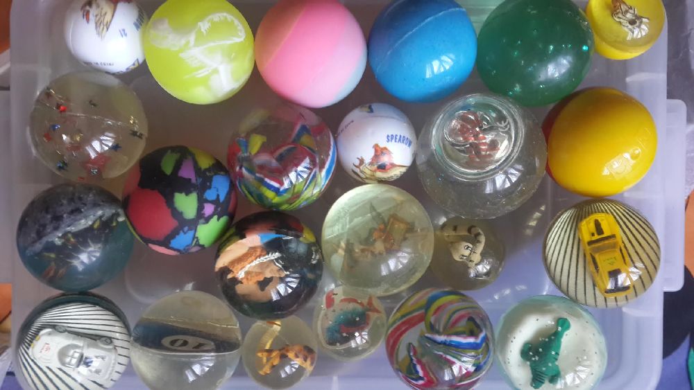 Oyunlar, Oyuncaklar Satlk Koleksiyonluk Zplayan Minik  Plastik Toplar