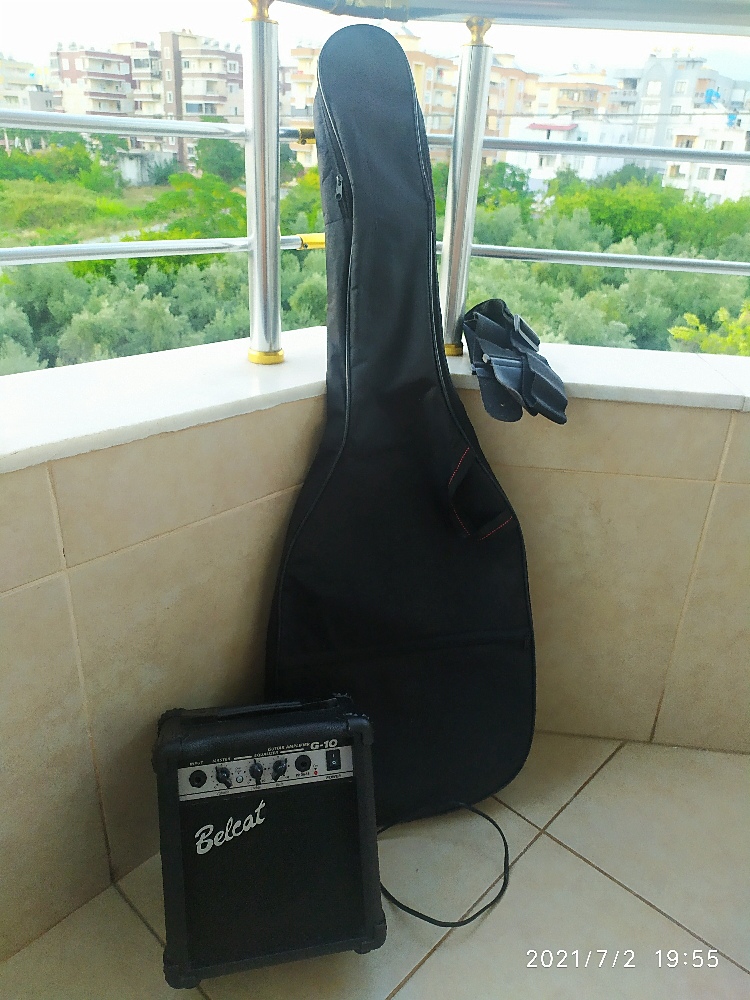 Gitar Satlk Cort Aero 2 Elektro Gitar + Belcat Amfi, Klf