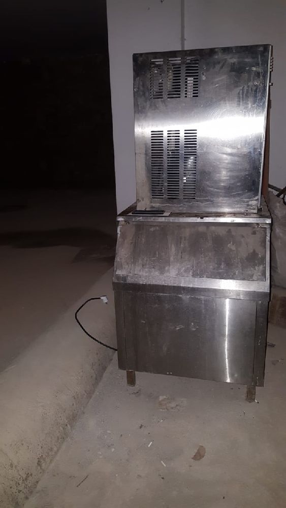 Buz Makinalar Hazneli buz makinesi Satlk Angel Refrigeration Scotsman Flake Ice Machine (M