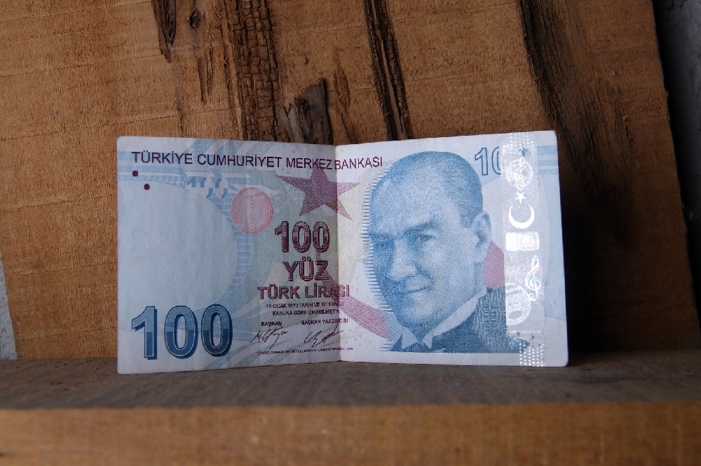 Paralar Trkiye Trk liras Satlk Hatal basm 100 Tl