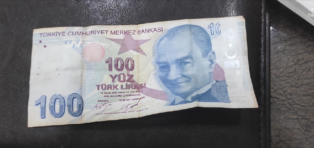 Paralar Trkiye Satlk Hatal basm 100 tl ve 50 tl