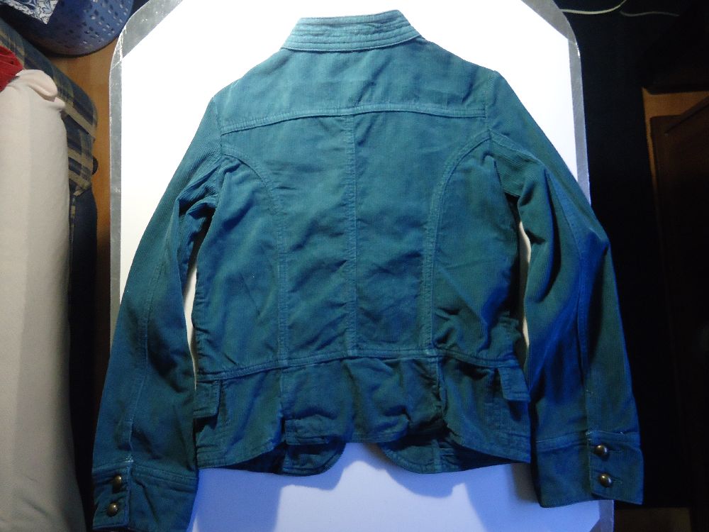 ocuk Giyim Satlk Benetton Kz ocuk Kadife Mont 150 cm. Temiz