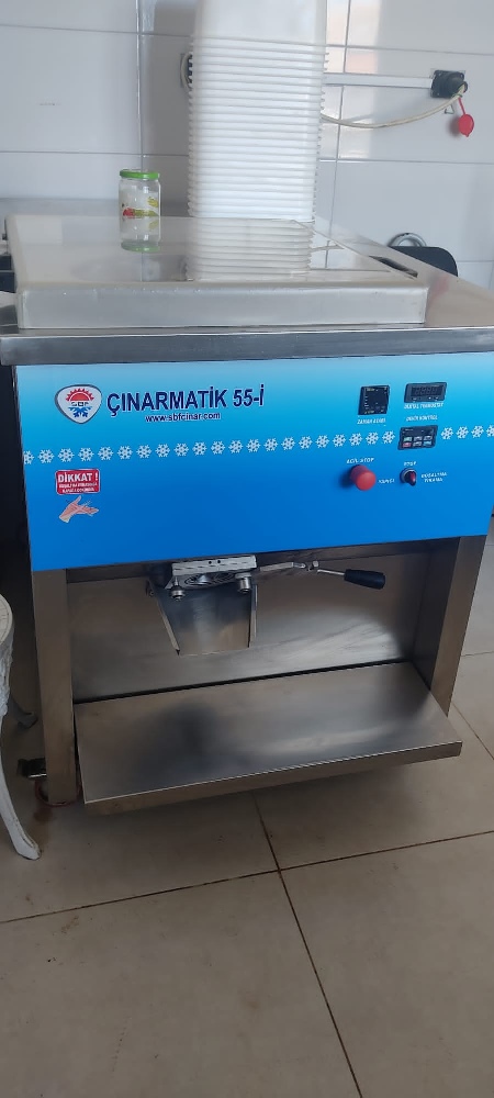Dondurma Makineleri Sbf narmatik Satlk 30 kilo kapasiteli narmatik Dondurma Makinesi