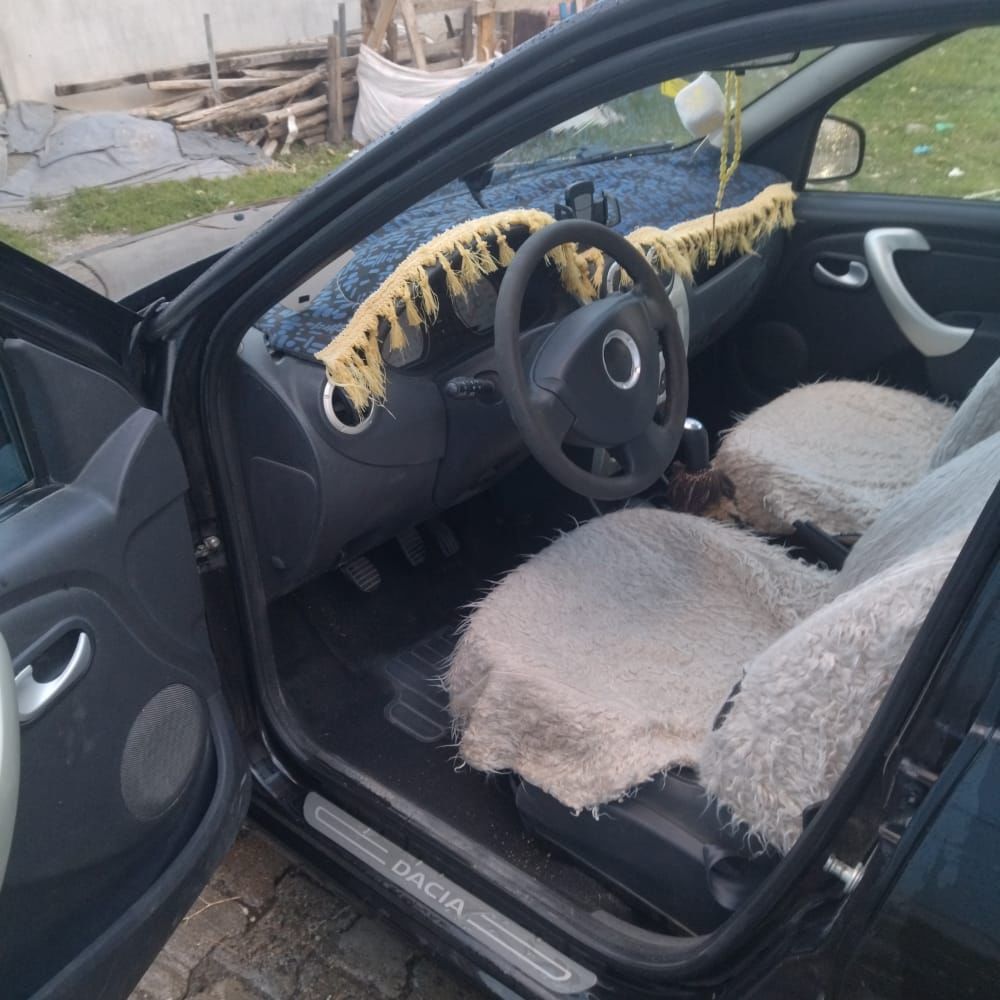 Otomobil Dacia Sandero ail satilik