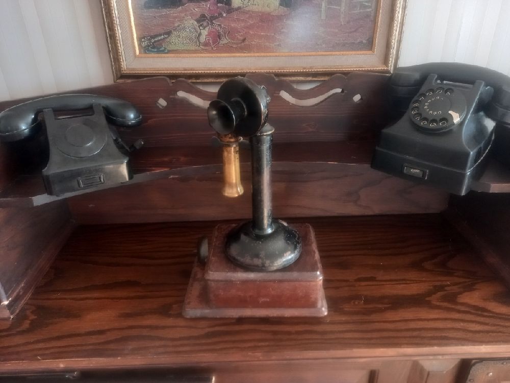 Telefon Satlk antika telefon 3 adet