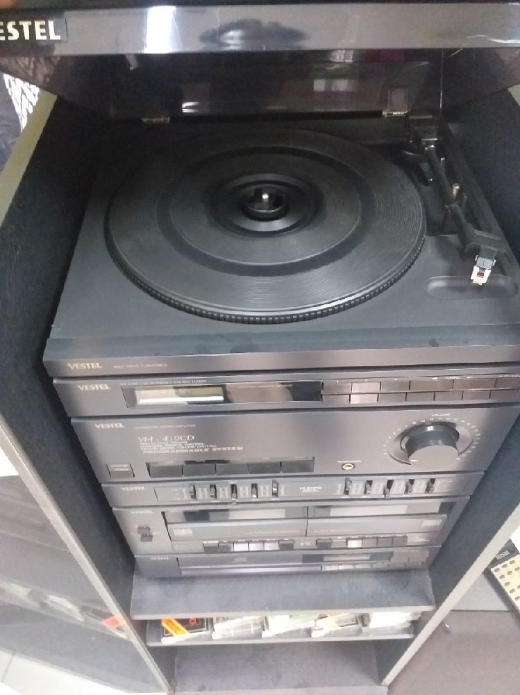 Mzik Seti Vestel pikap cd kasetli radyo Satlk Sfr ayarinda muhtesem kabinli muzikseti