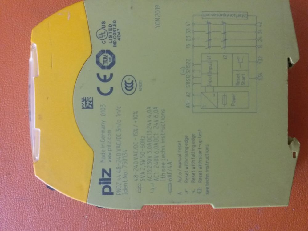 Elektrik G Kayna, UPS Satlk Pilz | [ Pnoz S4 48-240Vac/Dc 3N/0 1N/C ] Emniyet