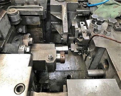 Dier Metal leme Makinalar talyan Satlk Pim Yarm Delik Perin Makinesi
