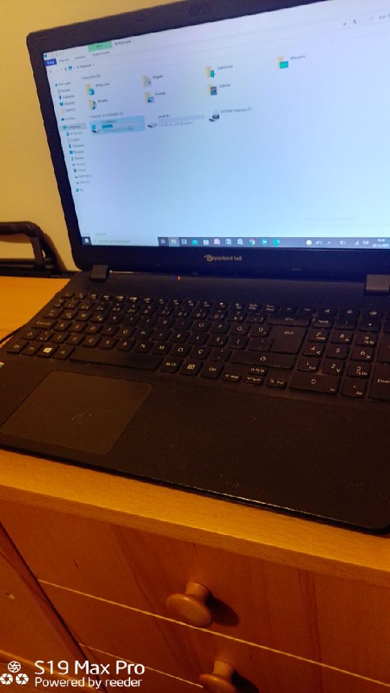 Diger Bilgisayarlar Paralar Packard bell Satlk Paralar kullanabilir laptop.