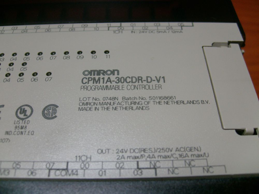 Dier Elektrik Malzemeleri Satlk OMRON CPM1A-30CDR-D-V1 PLC