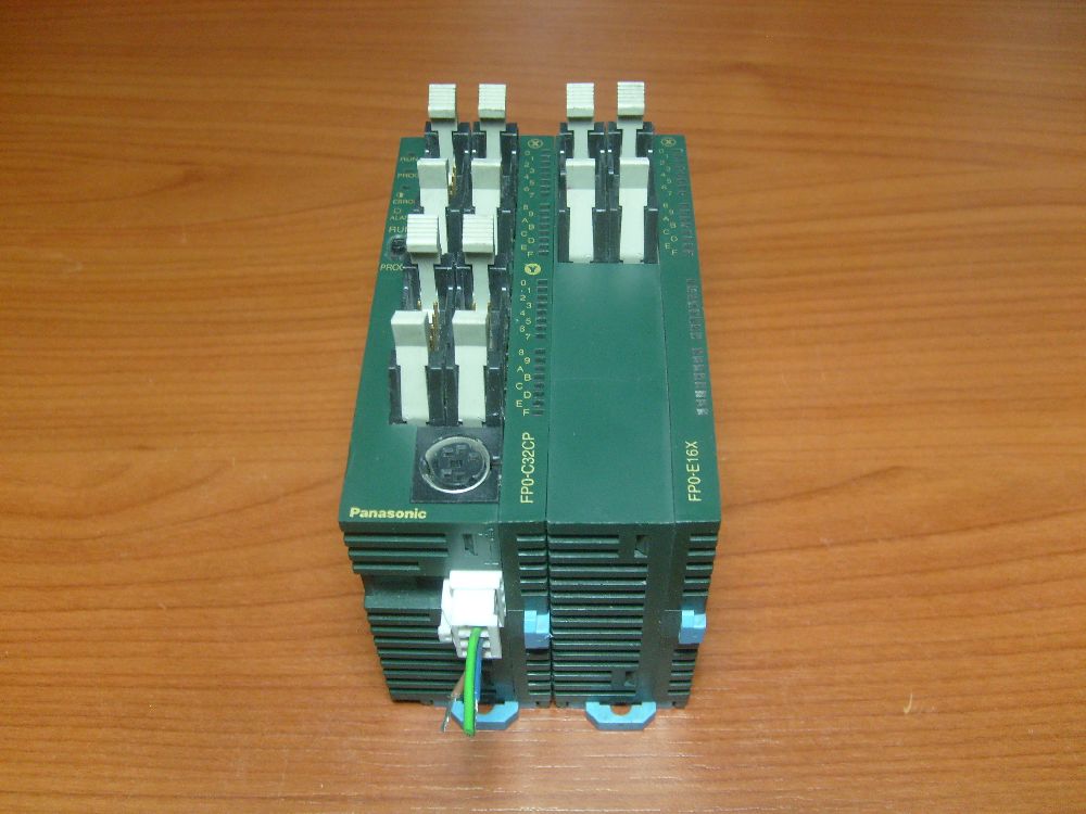 Dier Elektrik Malzemeleri Satlk Panasonic NAS FP0-T32CP PLC