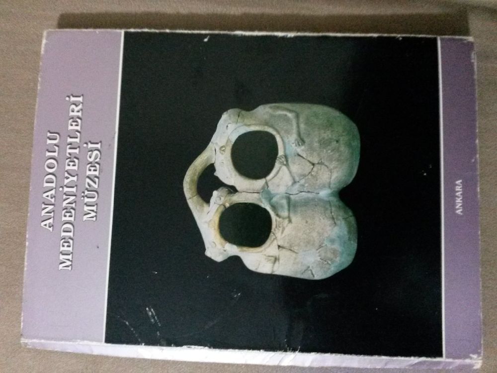 Kaynak Kitaplar Arkeolojik,  mze Satlk Anadolu medeniyetleri mzesi (SATILDI)