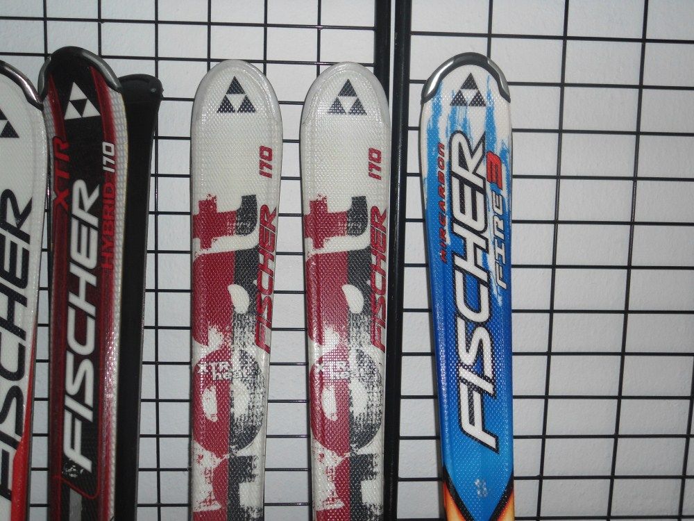 Kayak Malzemeleri Satlk Fscher kayak 1250 tl  ( ayakkabi ve baton yok)