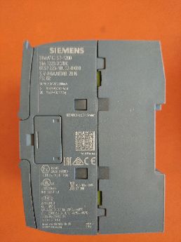 Siemens Sm1223 Dc/Dc 6Es7 223-1Bl32-0Xb0