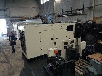 30kva  aksa  perkins motor jeneratr