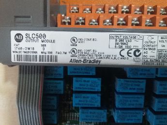 Allen Bradley-(Slc 500 1746-Ow16)