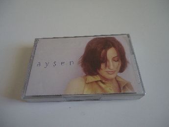 Ayen - Uzaktan Geldim Kaset Temiz