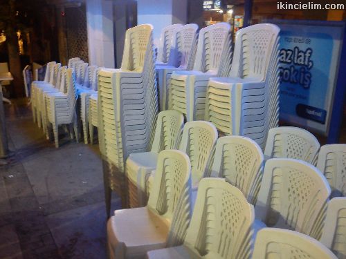 zmir de Plastik Masa Sandalye Kiralama ,Giydirme