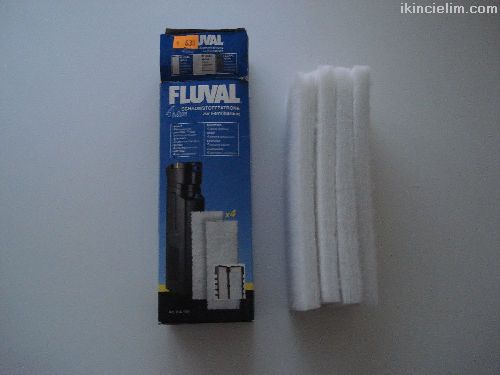 Fluval 4 Plus  Filtre Elyaf Kutusunda