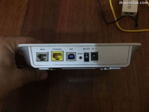 Airties Adsl2+2 Port Router Model : Air 5020