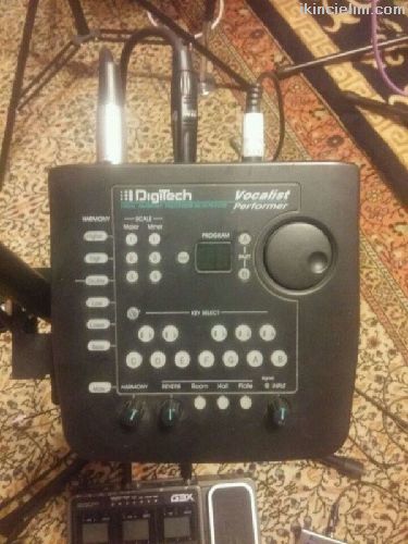 Digitech Vocalist Performer + Digitech Fs300 Foots
