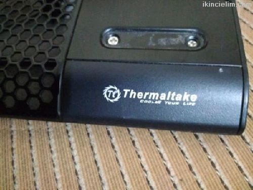 Thermaltake laptop stand + sogutucu fan
