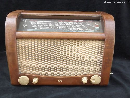 Aga antika koleksiyonluk radyo
