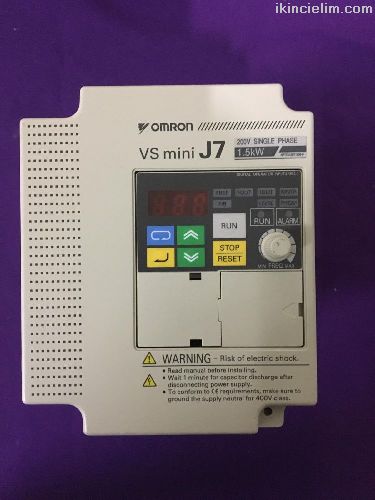 Omron Vs Mini J7 Cmr-J7Azb1P5 1.5 Kw