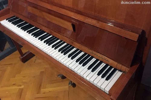 Cherny Duvar Piyano