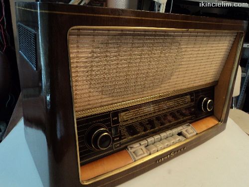 Loewe Opta fm'li Antika Byk Radyo