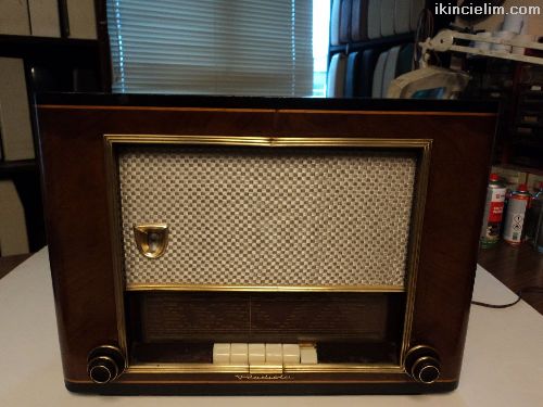 Radiola fm'li Antika Radyo