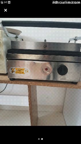 Sanayi tipi tost makinesi