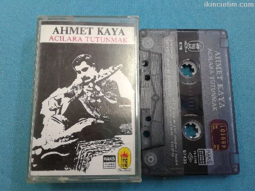 Ahmet Kaya - Aclara Tutunmak
