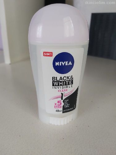 Nivea Black & White Stick Invisible Clear kadn 